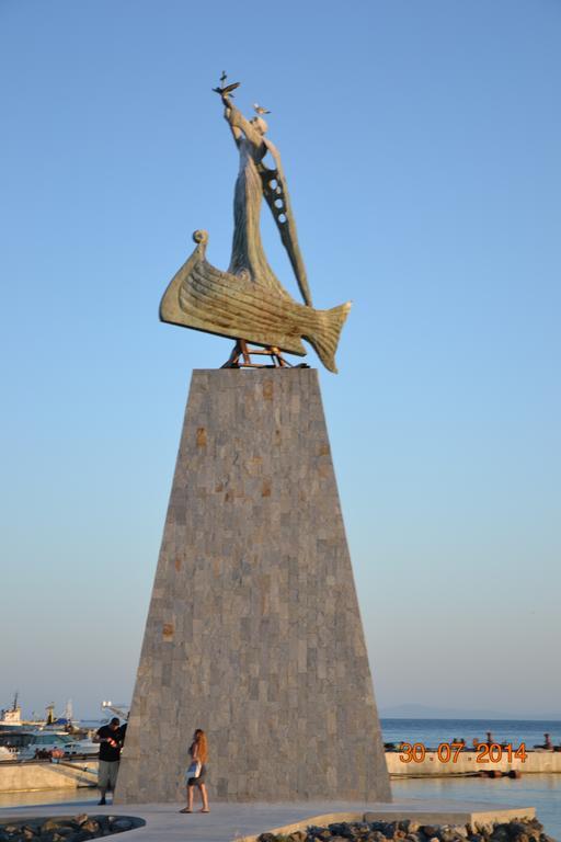 Nirvana Guest House Nesebar Buitenkant foto
