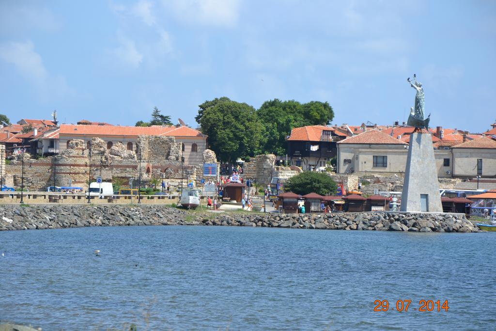 Nirvana Guest House Nesebar Buitenkant foto