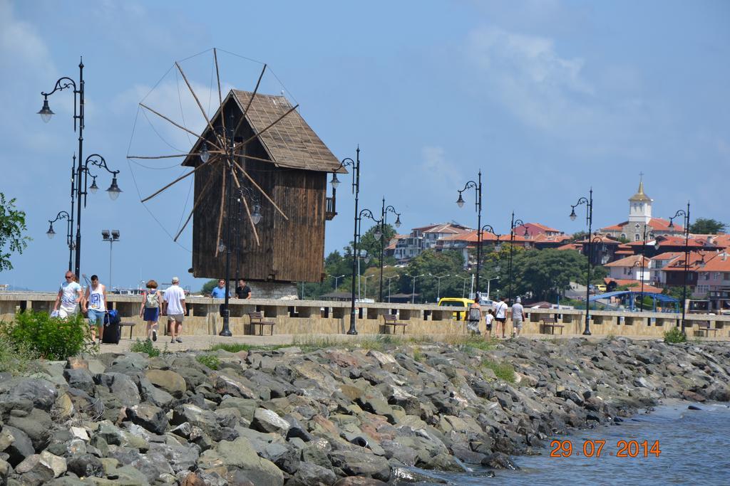 Nirvana Guest House Nesebar Buitenkant foto